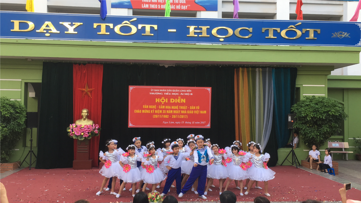 Văn nghệ chào mừng ngày nhà giáo Việt Nam - 2018 (19).JPG